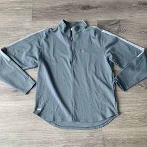 Grey Nike Dri-Fit 3/4 pullover